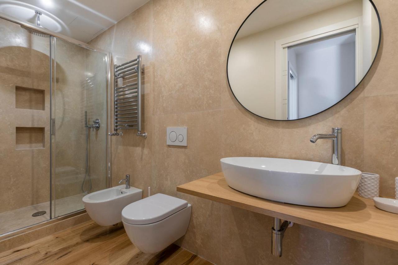 La Dolce Vita - Sunny Penthouse Trastevere Station 100Sqm Rome Exterior photo